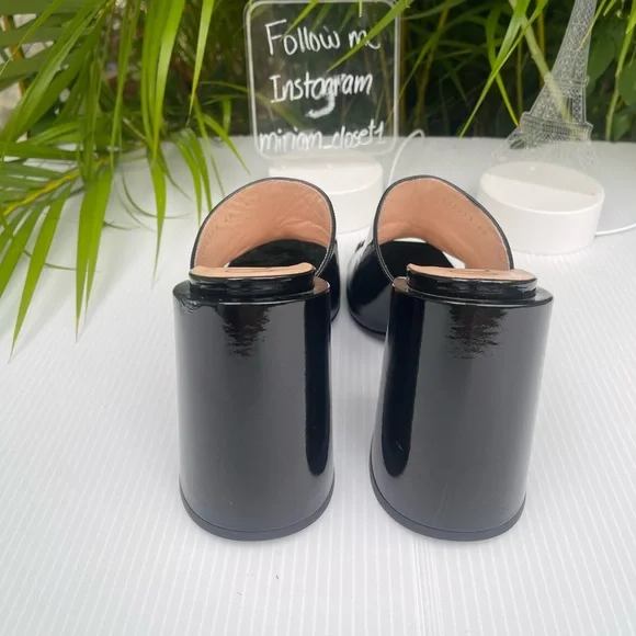 New Gucci sandals - Picture 6 of 10